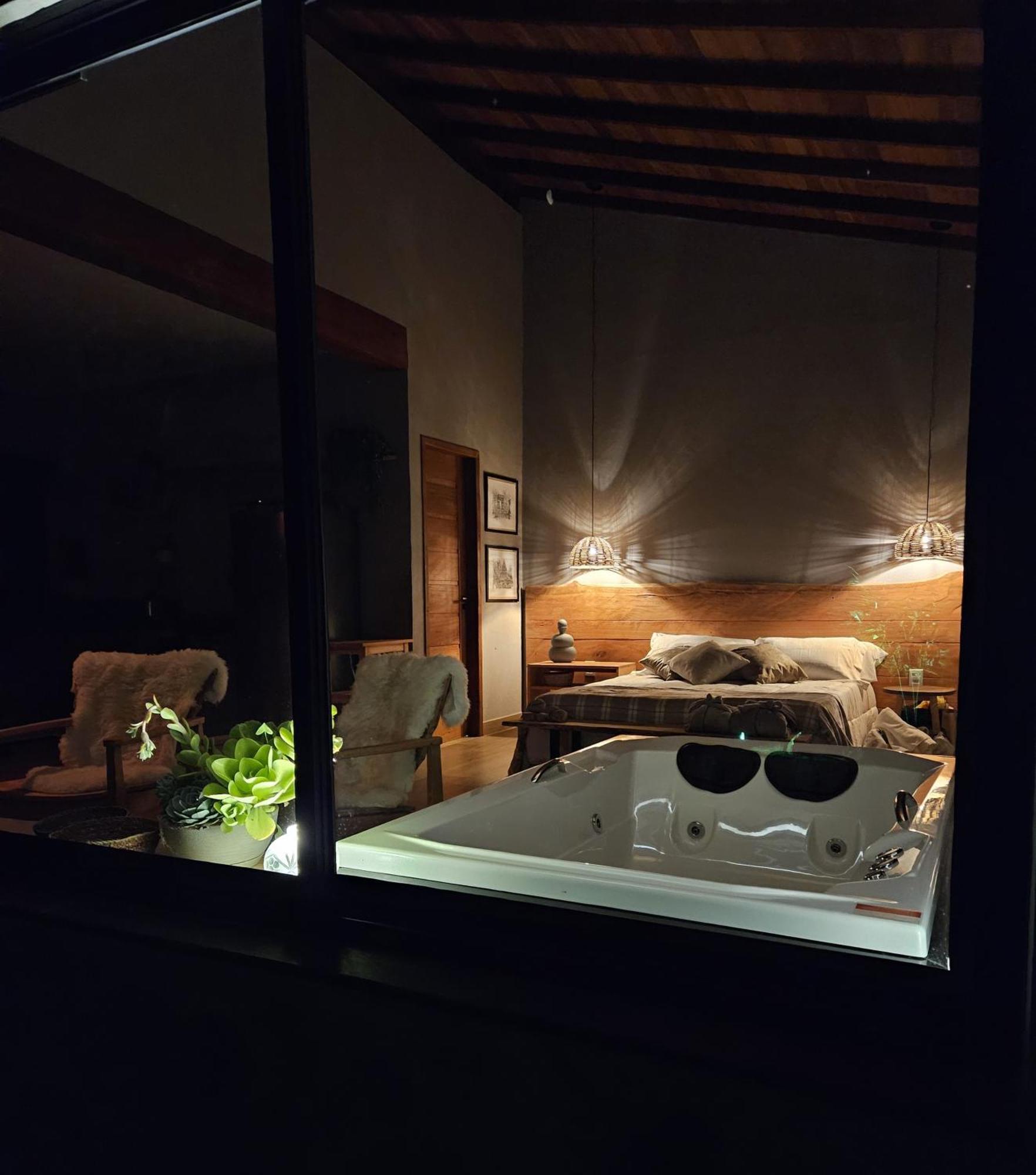 Vila Pinheiro Villa ซานตาเทเรซา ภายนอก รูปภาพ