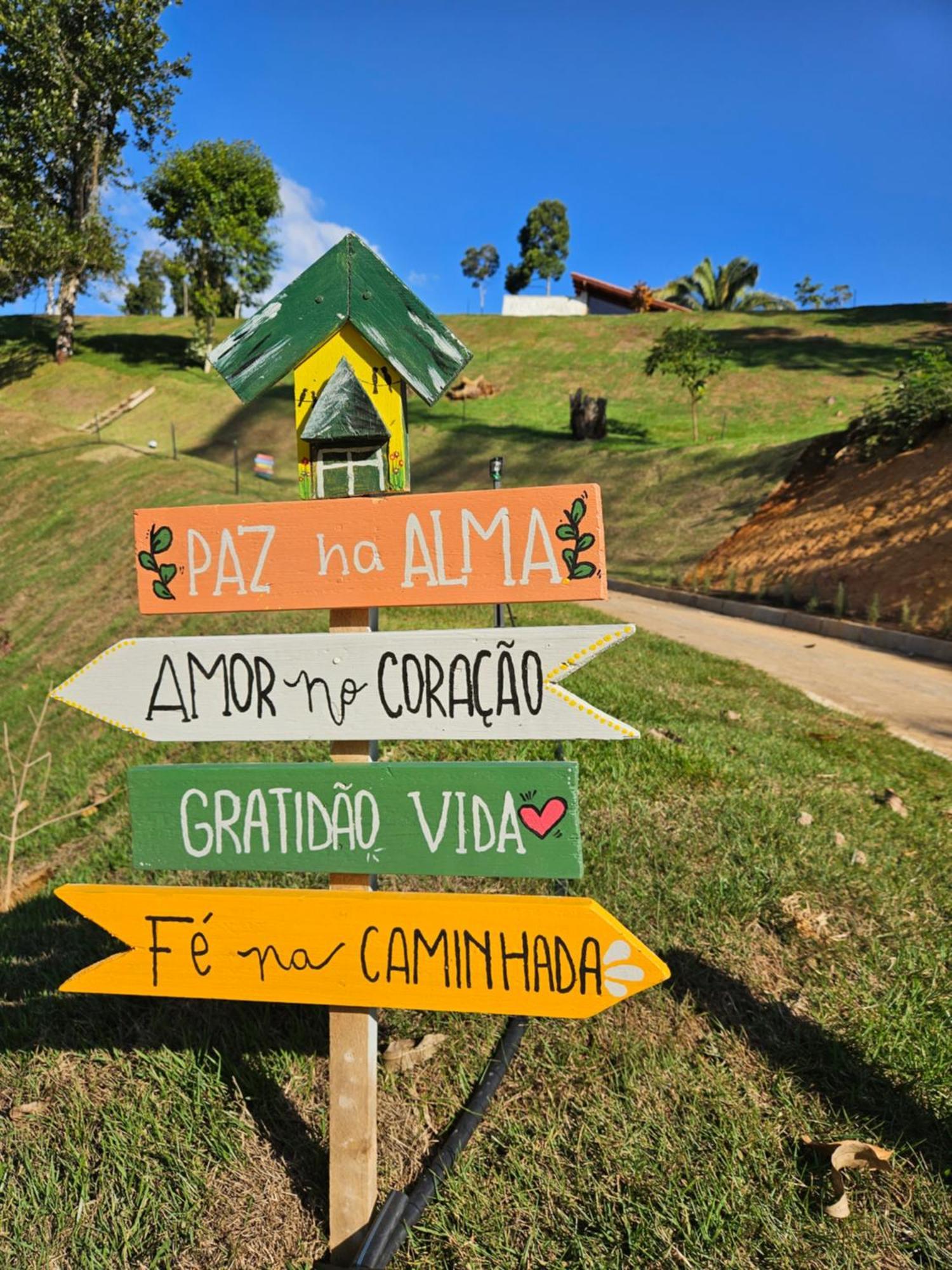 Vila Pinheiro Villa ซานตาเทเรซา ภายนอก รูปภาพ