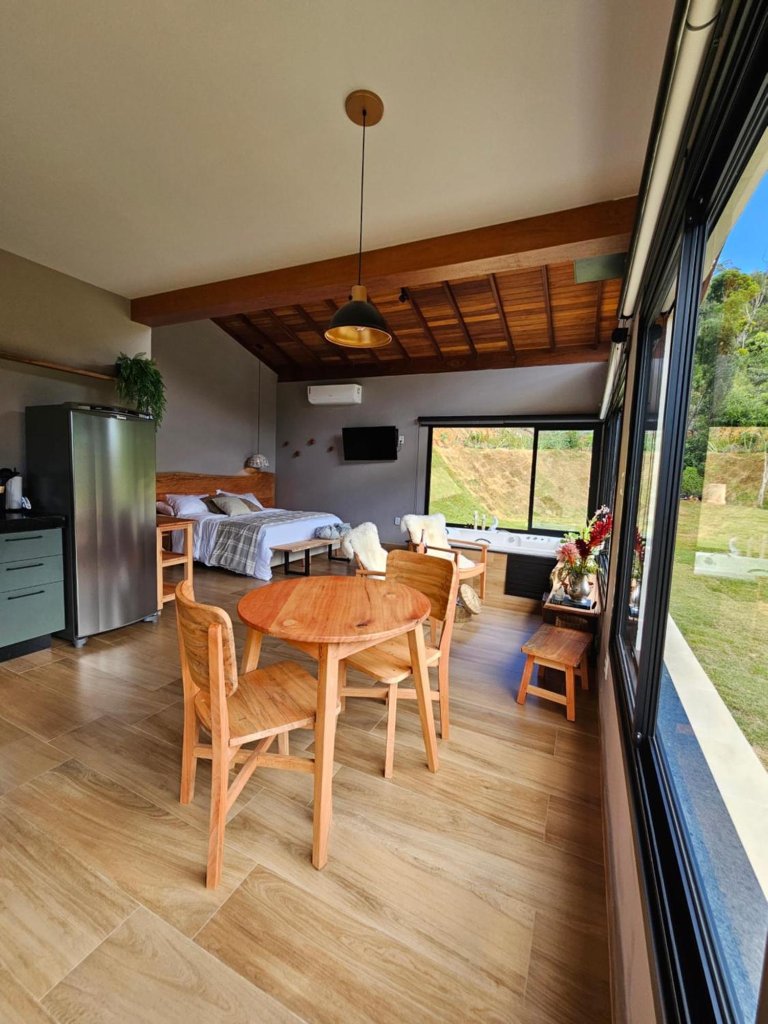 Vila Pinheiro Villa ซานตาเทเรซา ภายนอก รูปภาพ